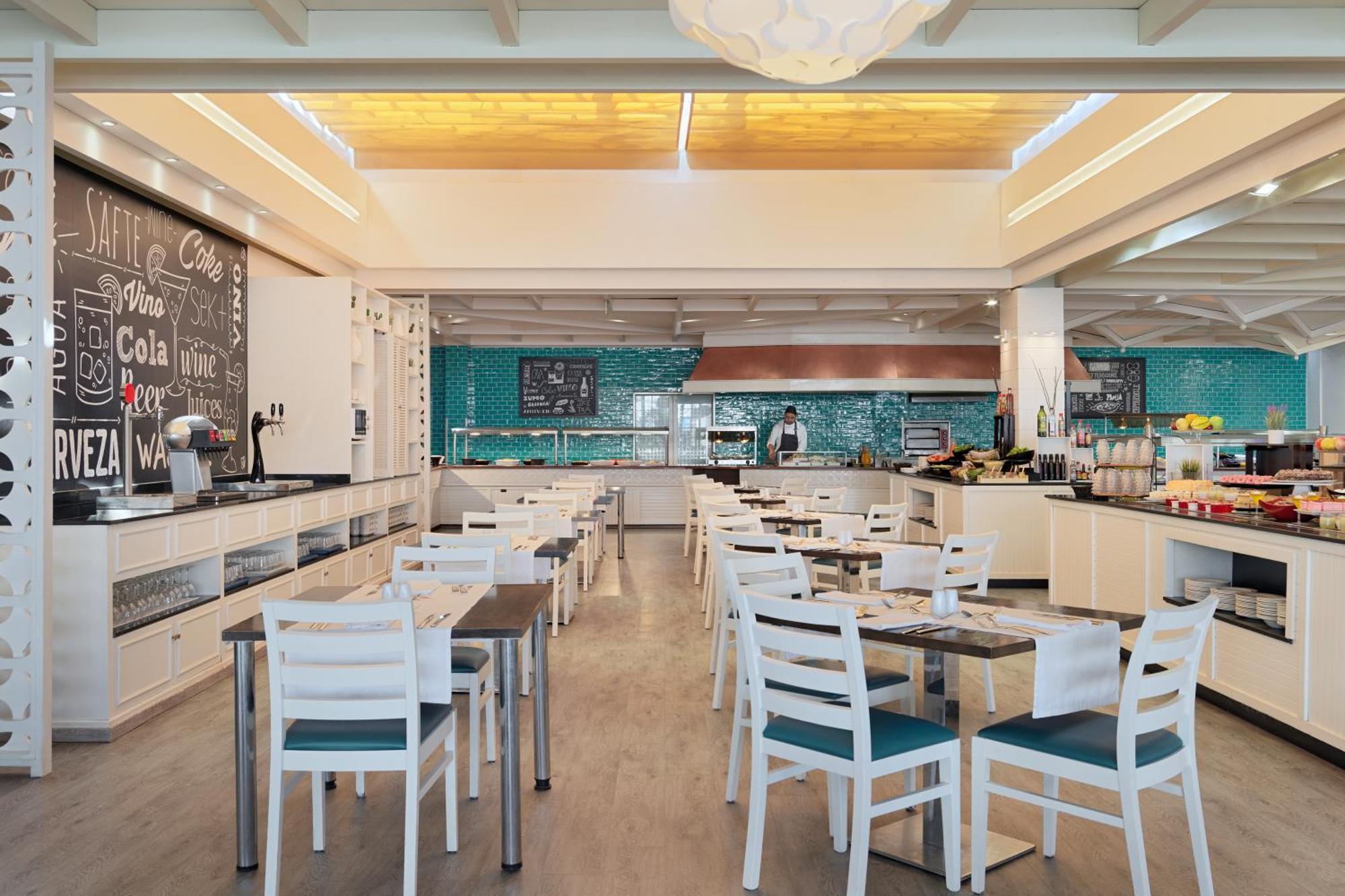 H10 Suites Lanzarote Gardens Коста Тегисе Екстериор снимка